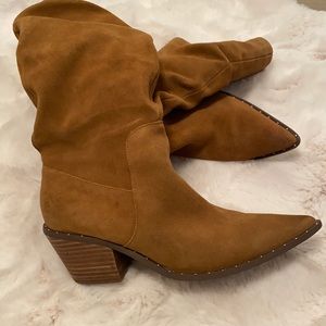 Charles David size 8, lightly worn